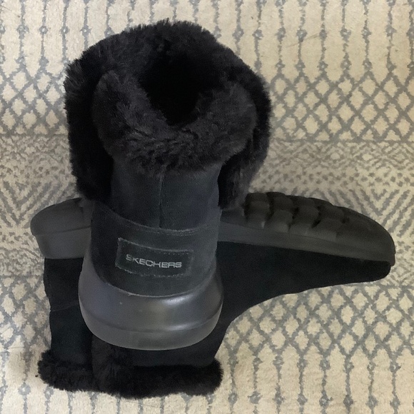 Skechers Black Booties 9 - Picture 4 of 7